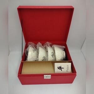 “Peace” &"Heart" Symbol Set 4 Rice Bowls Japanese & Chopsticks Discovery Channel